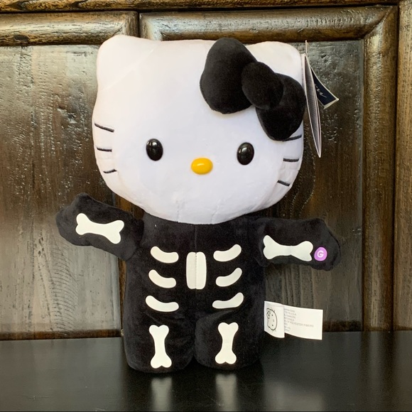 Hello Kitty Musical Dancing Halloween Skeleton Side Stepper - Picture 3 of 14